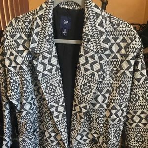 Gap Geometrical Jacket
